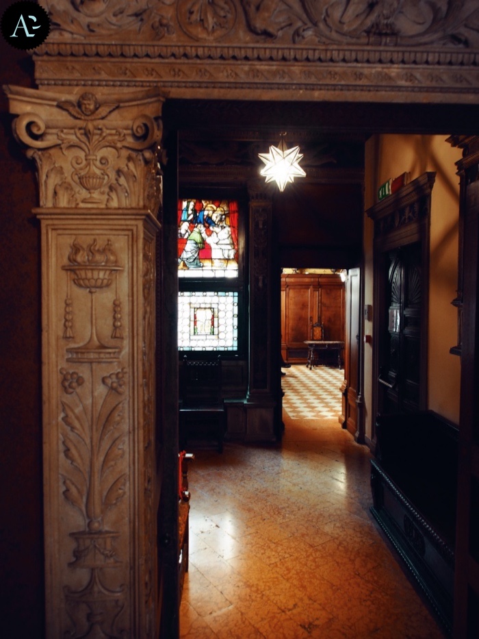 Museo Bagatti Valsecchi | ingresso sala da bagno